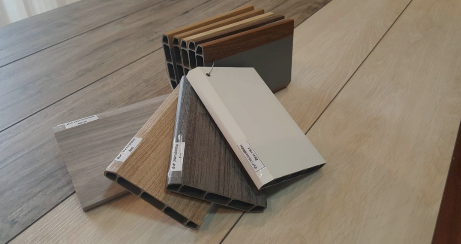 บัวเชิงผนัง