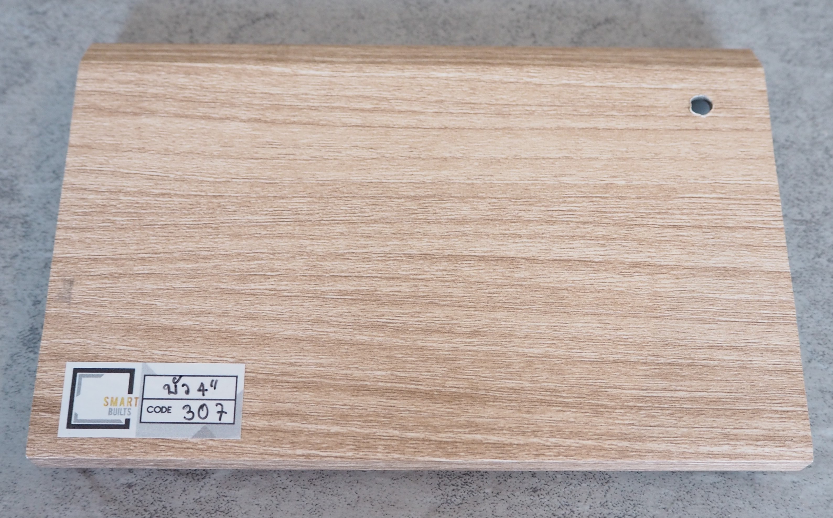 บัวเชิงผนัง 307